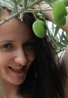 All natural Aeryn gets naked in the garden, Aeryn Walker (aer001) ATK Archives: Aeryn Walker (All natural Aeryn gets naked in the garden)