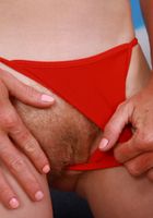 Hairy babe Alexia teases with her hairy pussy, Vaselisa (ale107) ATK Natural & Hairy: Vaselisa (Hairy babe Alexia teases with her hairy pussy)
