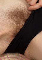 Alice spreads her spectacular bush, Alice (ali117) ATK Natural & Hairy: Alice (Alice spreads her spectacular bush)