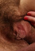 Alice spreads her wonderful muff, Alice Hodges (ali118) ATK Natural & Hairy: Alice Hodges (Alice spreads her wonderful muff)