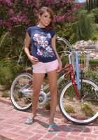 Alyssa Hall in solo, Alyssa Hall (aly011) ATK Premium: Alyssa Hall (Alyssa Hall in solo)