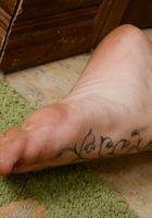 Horny babe Alyssa Branch teases with her sexy tattooed feet, Alyssa Branch (aly016) ATK Archives: Alyssa Branch (Horny babe Alyssa Branch teases with her sexy tattooed feet)