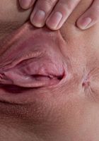 Alya spreads her pussy., Alya (aly017) ATK Archives: Alya (Alya spreads her pussy.)