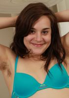 Hairy Amalia spreads her bush, Amalia (ama044) ATK Archives: Amalia (Hairy Amalia spreads her bush)