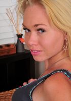 April is Extra Hot in Red Lingerie, Apple (app002) ATK Archives: Apple (April is Extra Hot in Red Lingerie)