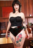 Autumn Berlin puts on a big hairy show in her black lingerie., Autumn Berlin (aut015) ATK Natural & Hairy: Autumn Berlin (Autumn Berlin puts on a big hairy show in her black lingerie.)