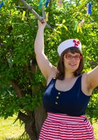Curvy and hairy Betty strips outside, Betty (bet051) ATK Archives: Betty (Curvy and hairy Betty strips outside)