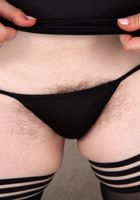Hairy MILF Brianna spreads her bush, Brianna Davis (bri059) ATK Natural & Hairy: Brianna Davis (Hairy MILF Brianna spreads her bush)