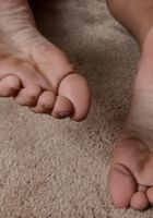 Ebony Cherry shows off her feet, Cherry Hilson (che076) ATK Exotics: Cherry Hilson (Ebony Cherry shows off her feet)