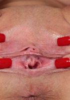 Naughty amateur Chloe makes her pussy gape, Chloe Toy (chl040) ATK Petites: Chloe Toy (Naughty amateur Chloe makes her pussy gape)