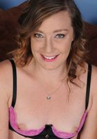 Hariy MILF Cindi spreads her bush, Cindi Thompson (cin042) ATK Archives: Cindi Thompson (Hariy MILF Cindi spreads her bush)