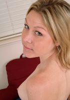 Danielle charms with her eyes but gets attention when she strips, Danielle (dan046) ATK Archives: Danielle (Danielle charms with her eyes but gets attention when she strips)