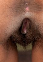 Hairy Delilah spreads her hairy hole, Delilah (del032) ATK Natural & Hairy: Delilah (Hairy Delilah spreads her hairy hole)