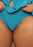 Hairy Delilah shows off her giant tits, Delilah (del032) ATK Natural & Hairy: Delilah (Hairy Delilah shows off her giant tits)