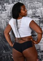 Janelle Taylor bends over to give you a sexy chocolate ass view, Janelle Taylor (dia053) ATK Exotics: Janelle Taylor (Janelle Taylor bends over to give you a sexy chocolate ass view)
