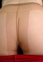 Blonde with glass and curves shows all, Donna (don012) ATK Archives: Donna (Blonde with glass and curves shows all)