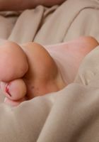 Horny coed Emma teases you with her pretty feet, Emma Evins (emm030) ATK Galleria: Emma Evins (Horny coed Emma teases you with her pretty feet)