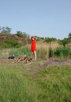 Eva Strips Down Outdoors, Eva (eva053) ATK Archives: Eva (Eva Strips Down Outdoors)