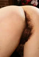 Horny hairy babe Faye spreads her hairy pussy, Faye (fay005) ATK Natural & Hairy: Faye (Horny hairy babe Faye spreads her hairy pussy)