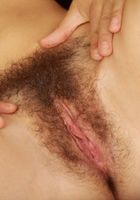 Exotic and hairy Felix shows off her bush, Felix Weatherwood (fel017) ATK Natural & Hairy: Felix Weatherwood (Exotic and hairy Felix shows off her bush)