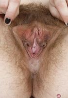 Felicia Fisher stretches to keep fit and her ass round!, Felicia Fisher (fel024) ATK Natural & Hairy: Felicia Fisher (Felicia Fisher stretches to keep fit and her ass round!)
