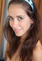Grace Young in footfetish, Grace Young (hel019) ATK Petites: Grace Young (Grace Young in footfetish)
