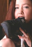 Holly in footfetish, Holly (hol009) ATK Archives: Holly (Holly in footfetish)
