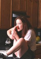 Holly in footfetish, Holly (hol009) ATK Archives: Holly (Holly in footfetish)