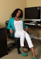 Ebony Honey spreads her ass, Amber Cream (hon017) ATK Exotics: Amber Cream (Ebony Honey spreads her ass)