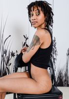 Indie shows off her spectacular exotic bush, Indie Cass (ind011) ATK Petites: Indie Cass (Indie shows off her spectacular exotic bush)