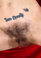 Hairy Inez spreads that labia, Inez (ine003) ATK Archives: Inez (Hairy Inez spreads that labia)