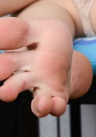 Mediterranean Jennifer shows her feet, Jennifer Bliss (jen141) ATK Exotics: Jennifer Bliss (Mediterranean Jennifer shows her feet)