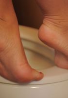 Watch Katerine Moss piss into a toilet, Katerine Moss (kat176) ATK Premium: Katerine Moss (Watch Katerine Moss piss into a toilet)