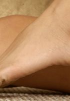 Knikki in footfetish, Knikki (kni001) ATK Petites: Knikki (Knikki in footfetish)