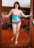 Leda Lotharia Mini Shorts & Pussy Spreading, Leda Lotharia (led002) ATK Galleria: Leda Lotharia (Leda Lotharia Mini Shorts & Pussy Spreading)