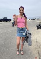 Lily Adams Spreads next to the Beach, Lily Adams (lil089) ATK Galleria: Lily Adams (Lily Adams Spreads next to the Beach)