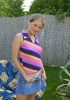 Liz loves to tease with her sexy shaved pussy, Liz (liz015) ATK Archives: Liz (Liz loves to tease with her sexy shaved pussy)