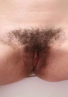 Hairy cutie Lizzie spreads her bush, Lizzie Tripp (liz036) ATK Archives: Lizzie Tripp (Hairy cutie Lizzie spreads her bush)