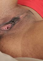 Ebony Loni opens her pussy, Loni Legend (lon012) ATK Petites: Loni Legend (Ebony Loni opens her pussy)
