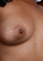 Ebony Loni spreads her pussy, Loni Legend (lon012) ATK Exotics: Loni Legend (Ebony Loni spreads her pussy)