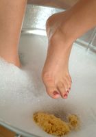 Lora in footfetish, Lora (lor019) ATK Archives: Lora (Lora in footfetish)
