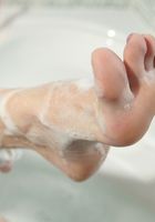 Lucy needs a little shave and shows off her hot body as she gets wet, Lucy (luc031) ATK Archives: Lucy (Lucy needs a little shave and shows off her hot body as she gets wet)