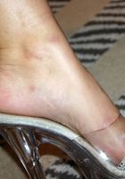 Horny blonde Nikki teases with her feet and toes, Nikki Sun (mar159) ATK Archives: Nikki Sun (Horny blonde Nikki teases with her feet and toes)