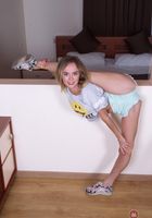 Super bendy blondie Marlen shows off her hot body, Marlen (mar424) ATK Galleria: Marlen (Super bendy blondie Marlen shows off her hot body)