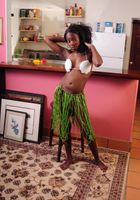 Maya in black women, Maya (may016) ATK Petites: Maya (Maya in black women)