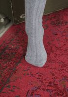 Asian May shows off her feet, May Lee (may018) ATK Exotics: May Lee (Asian May shows off her feet)