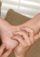 Mia gets a foot surprise, Mia (mia021) ATK Archives: Mia (Mia gets a foot surprise)