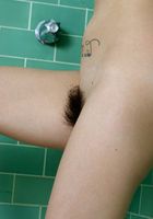 Michelle spreads her pussy, Michelle (mic101) ATK Archives: Michelle (Michelle spreads her pussy)