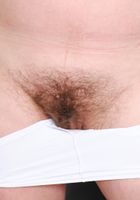 Misty spreads her hairy pussy., Misty (mis040) ATK Archives: Misty (Misty spreads her hairy pussy.)