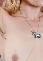 Natasha gives up a whole lot of fur, Natasha Moon (nat144) ATK Natural & Hairy: Natasha Moon (Natasha gives up a whole lot of fur)